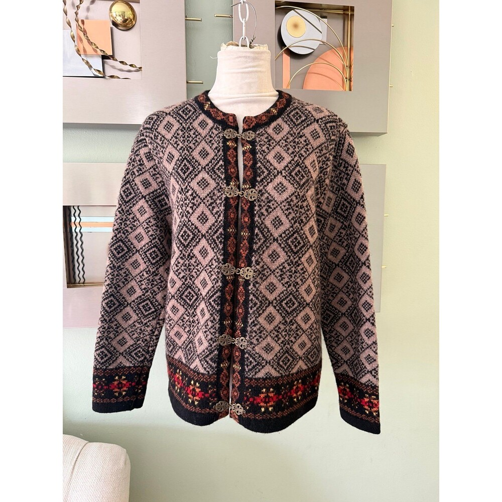 Cambridge dry goods wool sweater